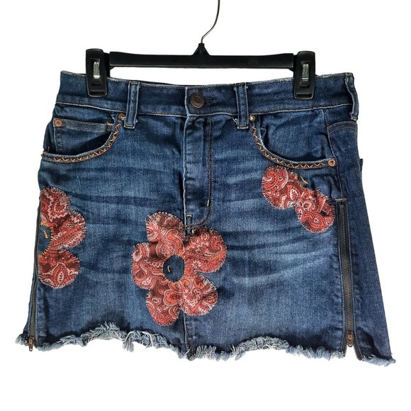 American Eagle Hi Rise Mini Altered Hand Embroidered Skirt Patchwork detail - Picture 2 of 13